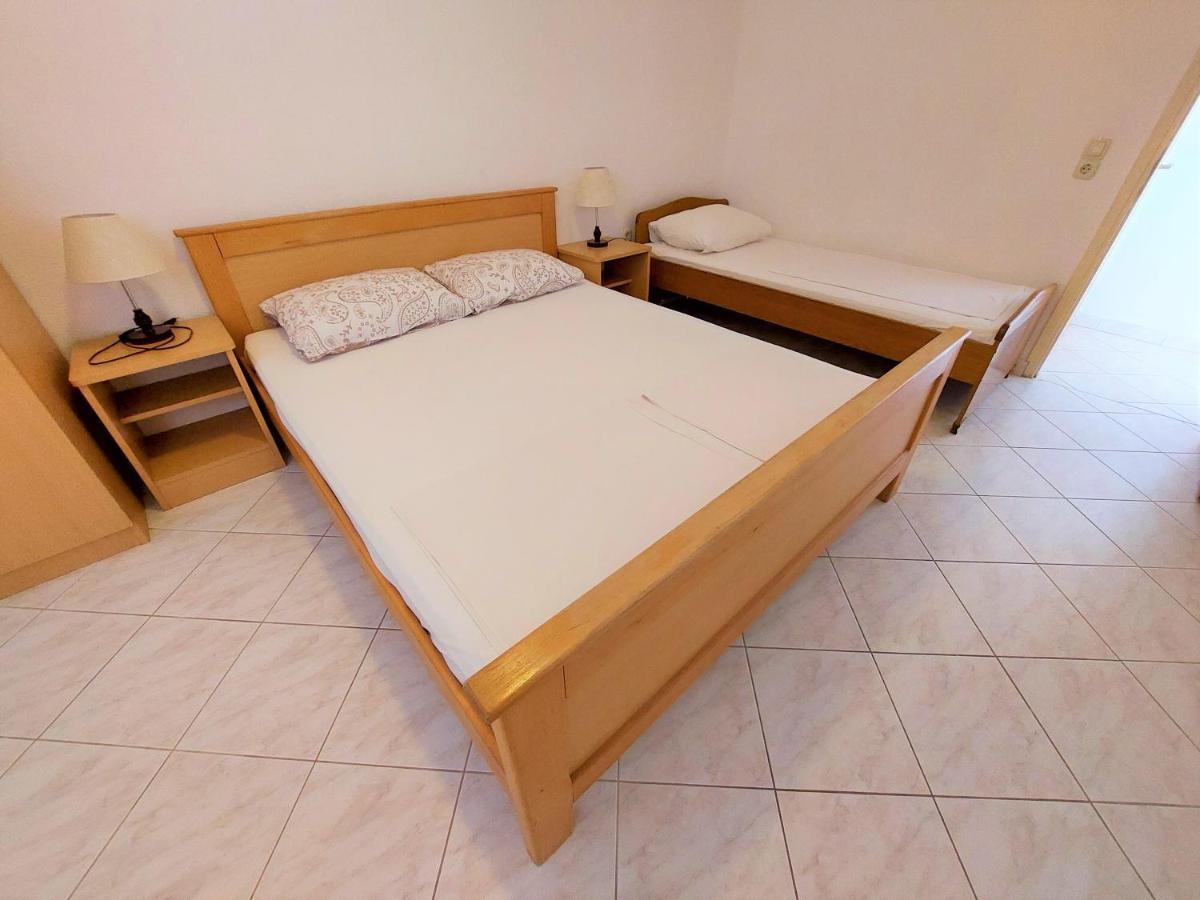 סרימה Apartments Neva & Neva Beach House מראה חיצוני תמונה
