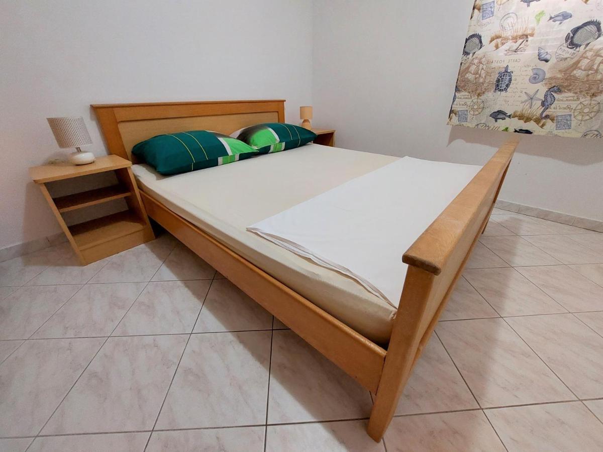 סרימה Apartments Neva & Neva Beach House מראה חיצוני תמונה
