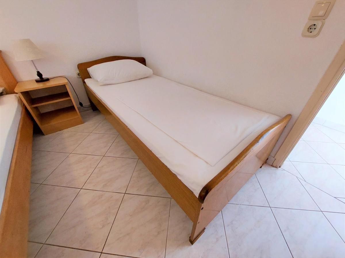 סרימה Apartments Neva & Neva Beach House מראה חיצוני תמונה