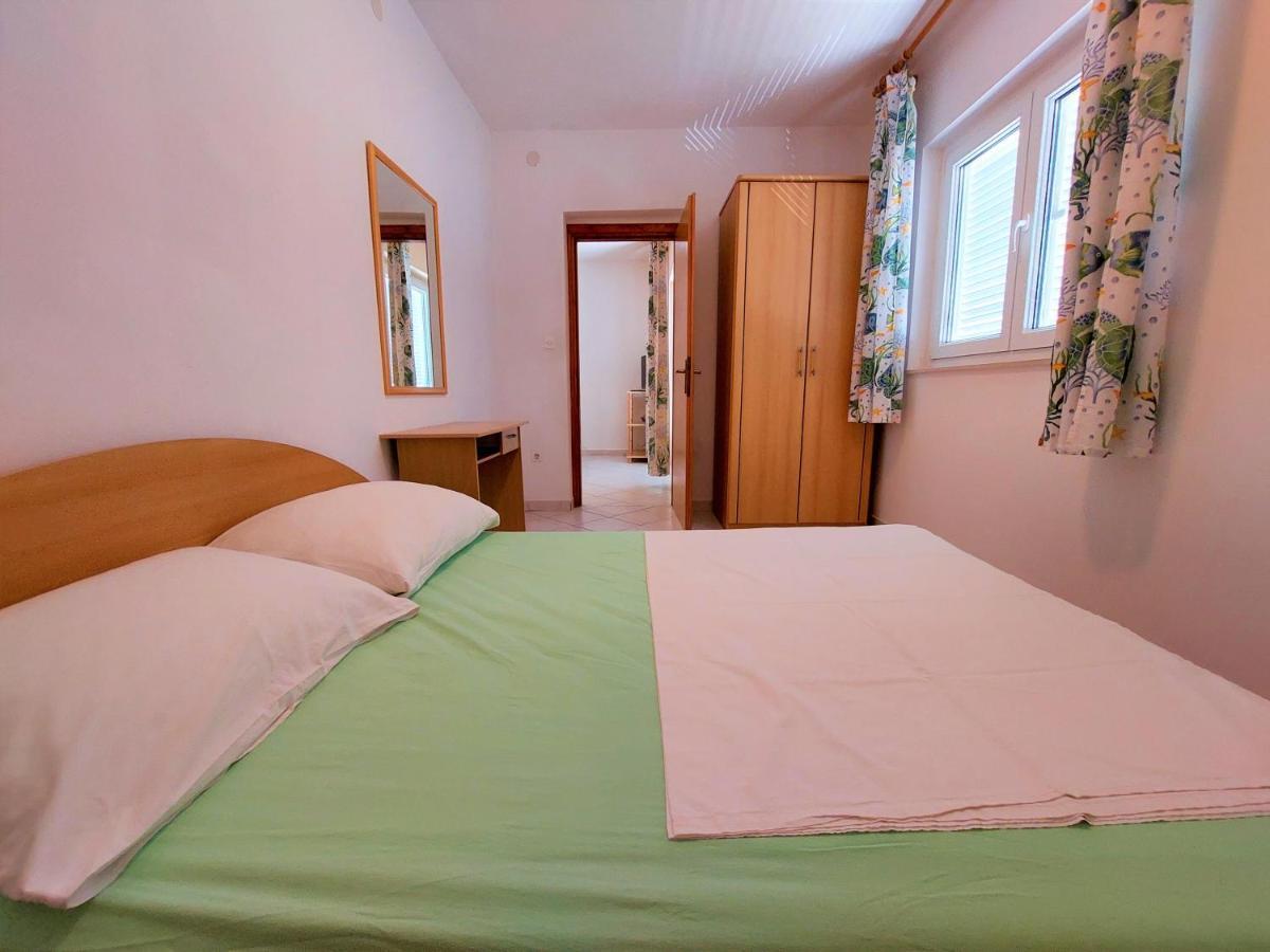 סרימה Apartments Neva & Neva Beach House מראה חיצוני תמונה
