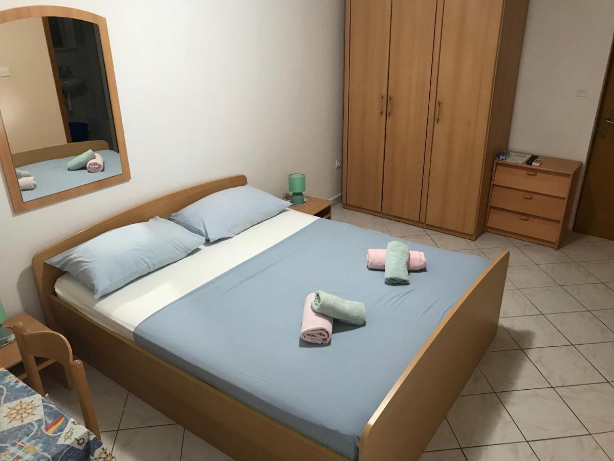 סרימה Apartments Neva & Neva Beach House מראה חיצוני תמונה