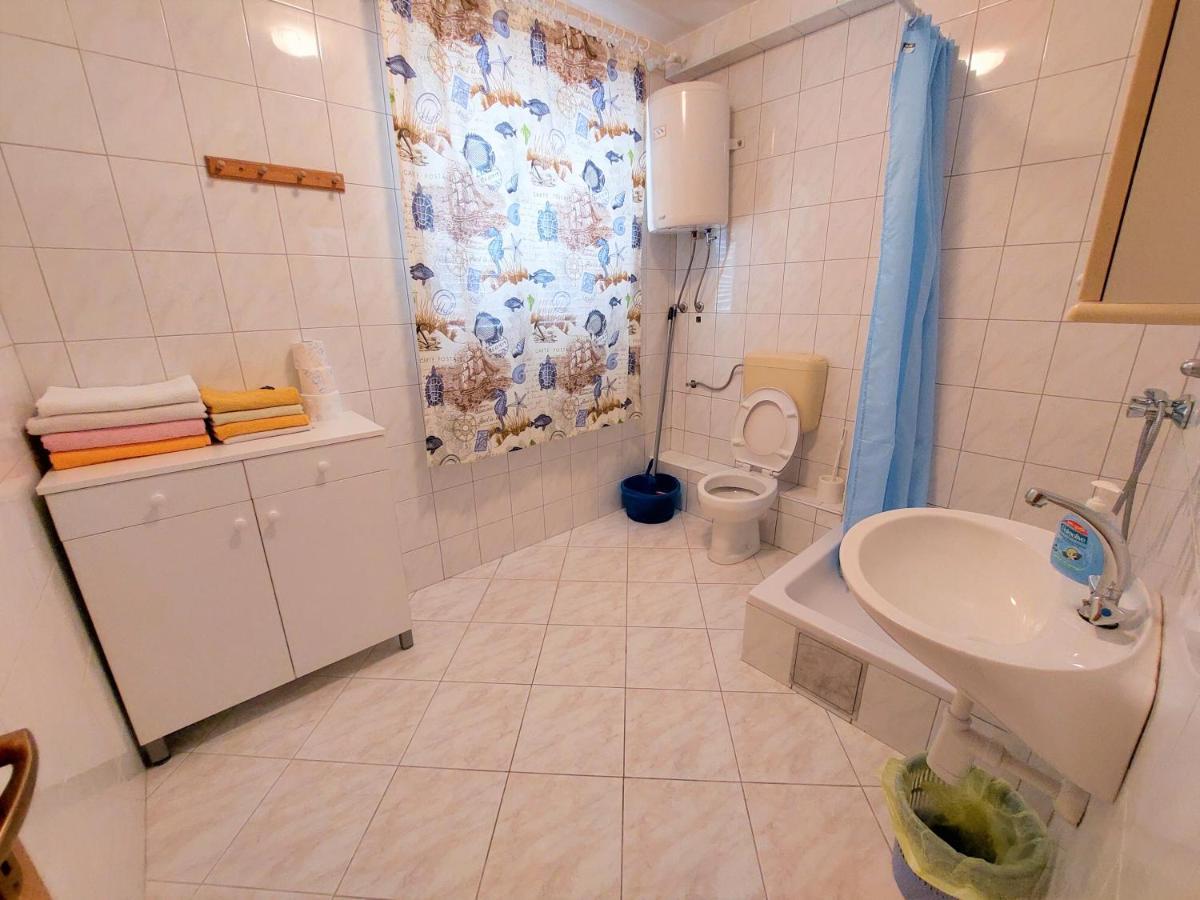 סרימה Apartments Neva & Neva Beach House מראה חיצוני תמונה